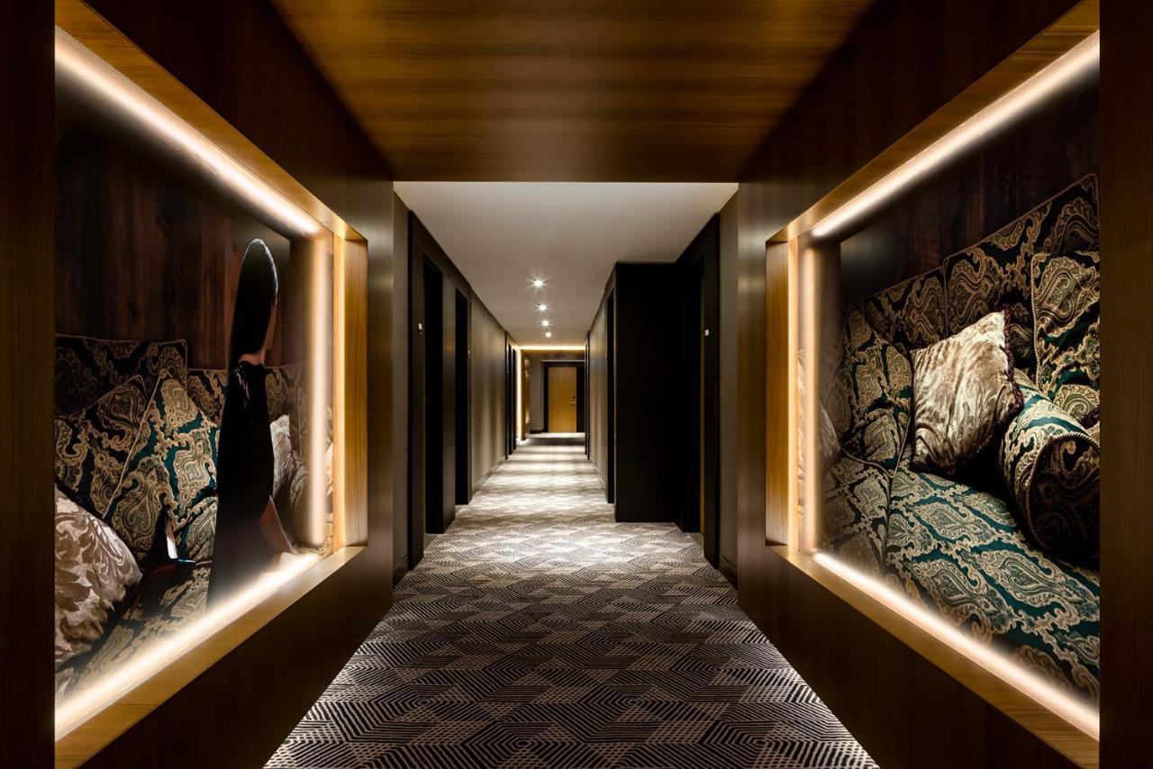 Humaniti Hotel Montreal, Autograph Collection Luaran gambar