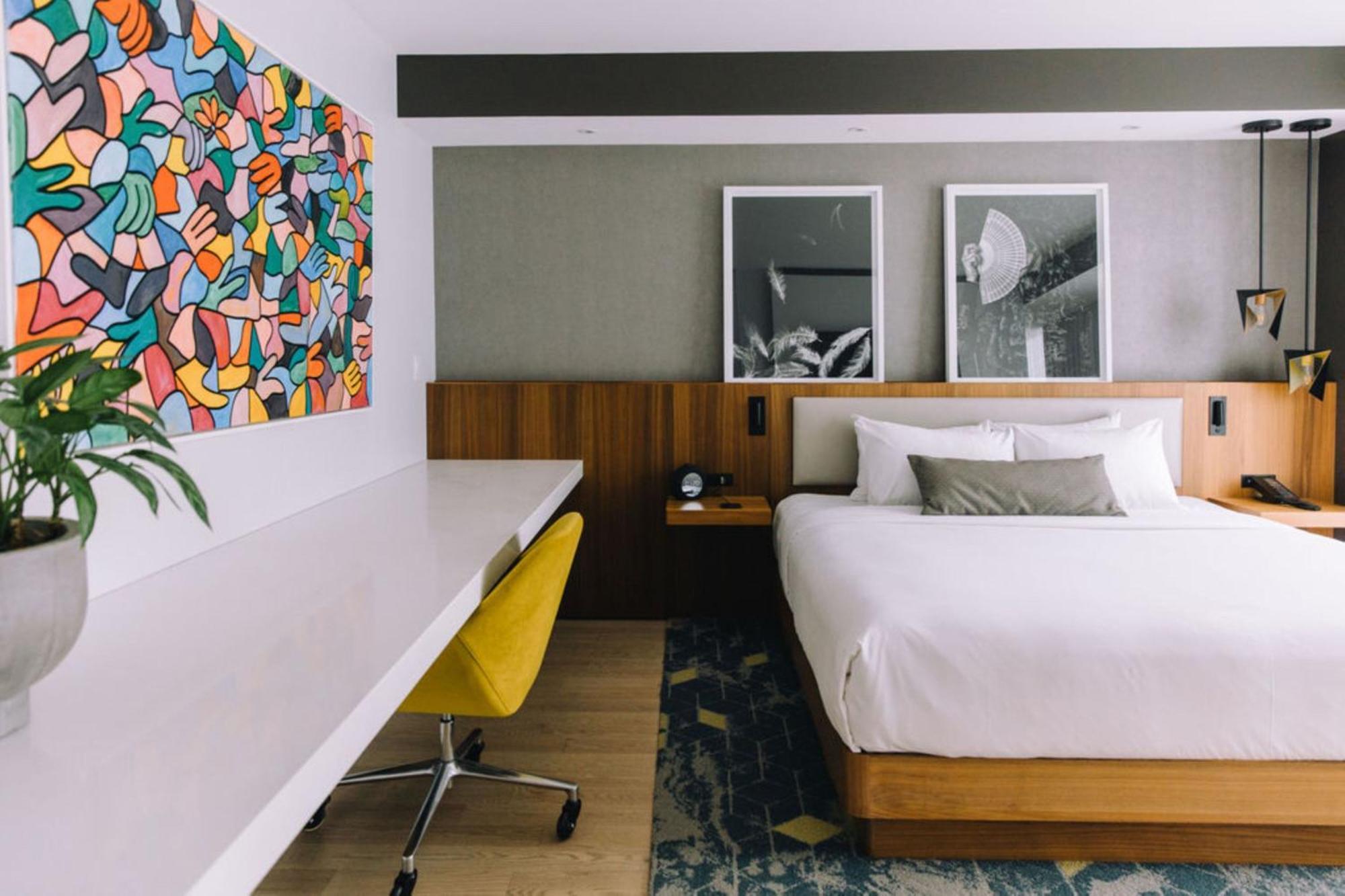 Humaniti Hotel Montreal, Autograph Collection Luaran gambar