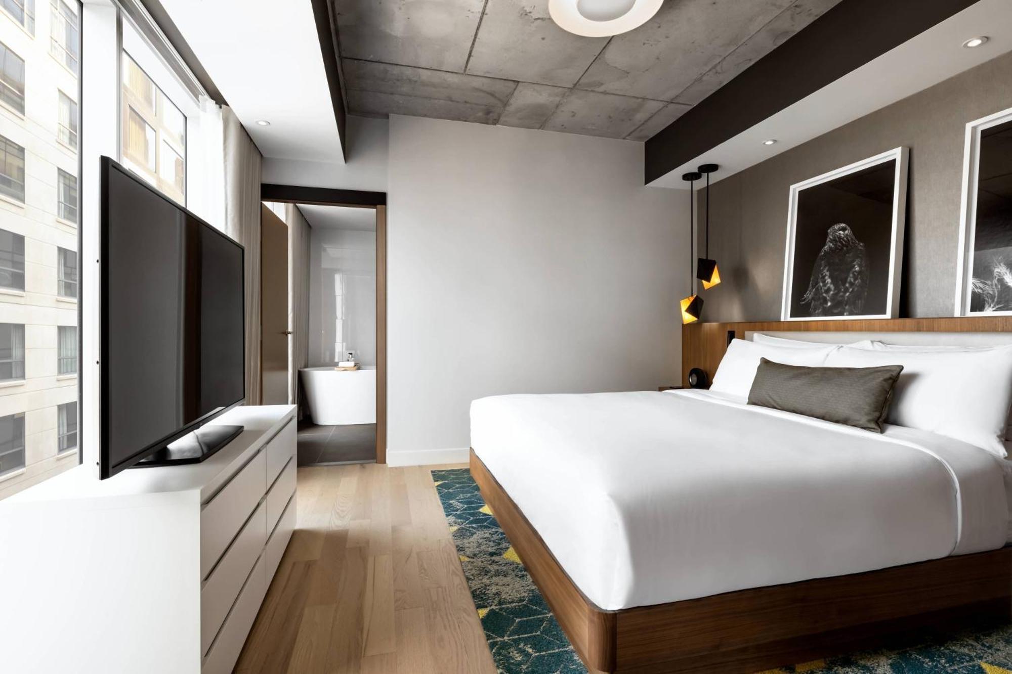 Humaniti Hotel Montreal, Autograph Collection Luaran gambar