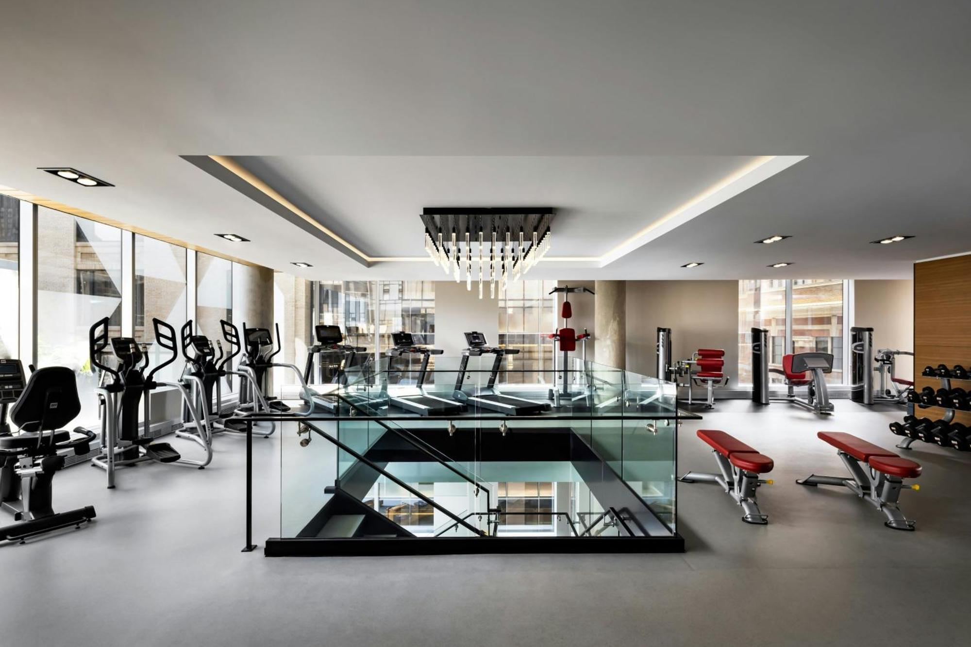 Humaniti Hotel Montreal, Autograph Collection Luaran gambar